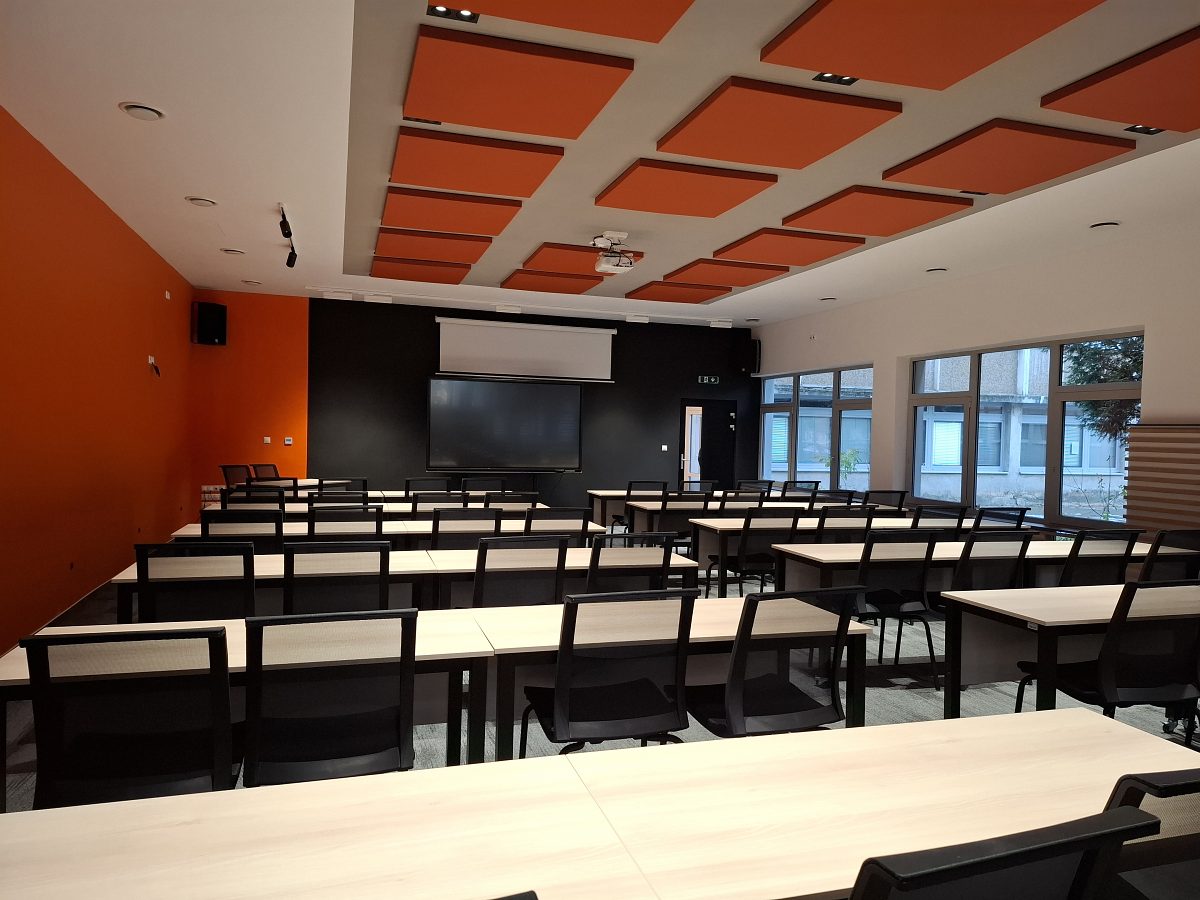 V klub zasadačka 1